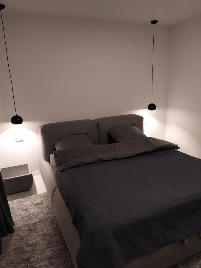 New Modern Apartment أوزهورود المظهر الخارجي الصورة